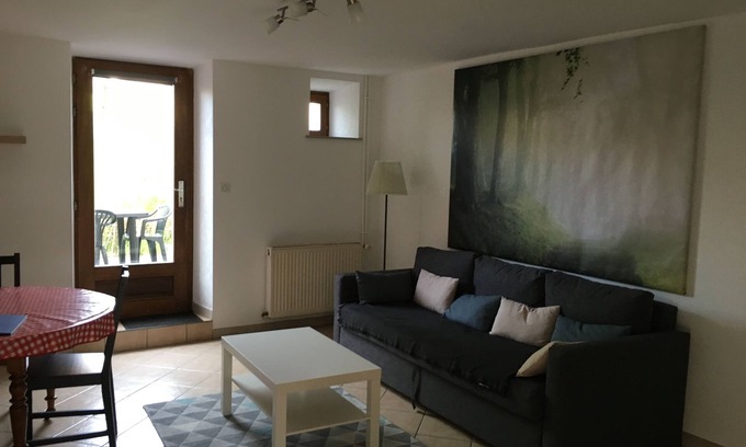 Luxeuil-les-Bains Apartment | Tranquil Luxeuil Center: Perfect for Curists & Professionals