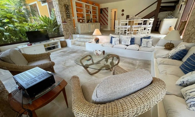 Portogalo House | Discover LUXOBRASIL #AR27: Family-Friendly Retreat in Angra