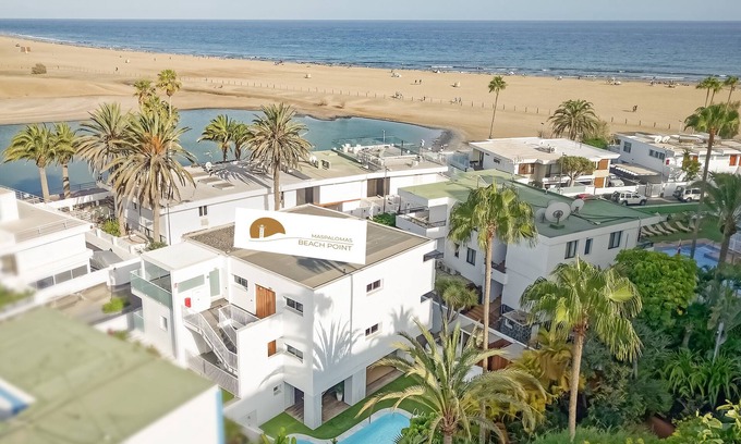 Meloneras Apartment | Elegant Oasis with Oceanfront Views in Maspalomas