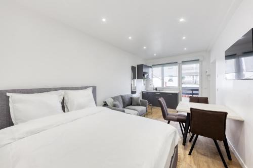 Bobigny Apartment | Cozy Retreat in Bobigny, Paris - Ideal for Families