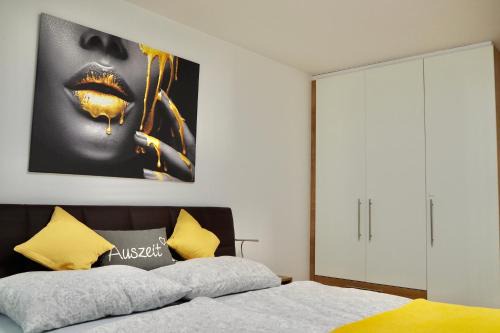 Gmunden Apartment | Idyllic Apartment with Garden & Terrace near Lake Salzkammergut
