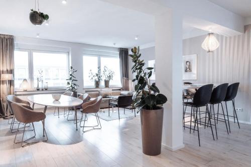 Innenstadtring Apartment | Stylish Loft Above the Rooftops of Münster - 4 Star Stay