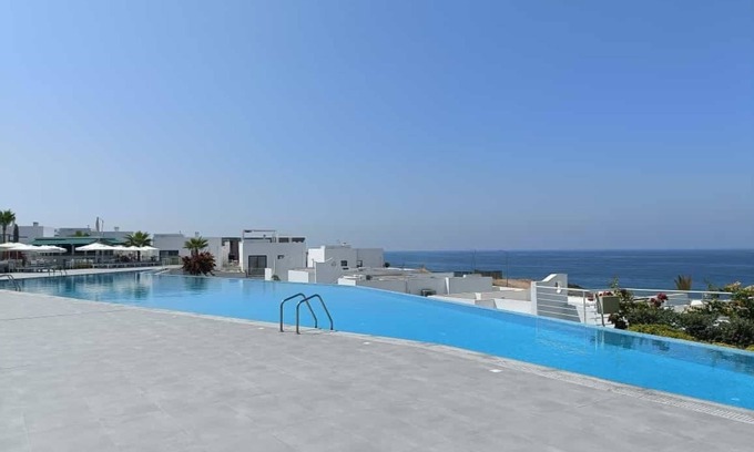 Agios Nikolaos Apartment | Elegant Studio Apartment with Ocean View in Sun Valley