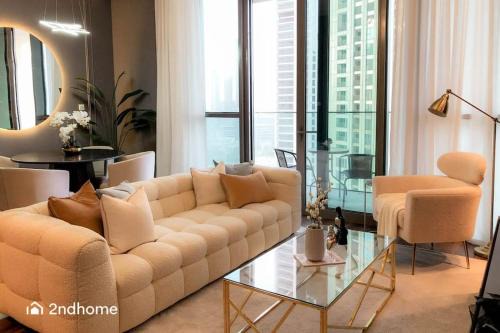Bur Dubai Apartment | Elegant 1 Bed Retreat with Direct Access to Dubai Mall