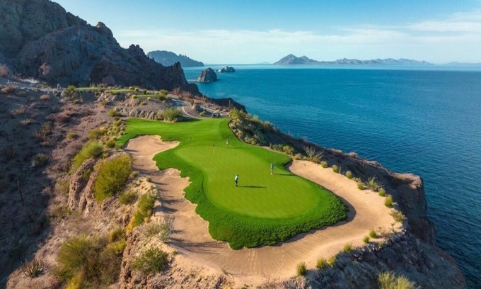 Loreto Resort | Luxurious 2-bedroom pent house ocean front suite in Villa del Palmar Loreto