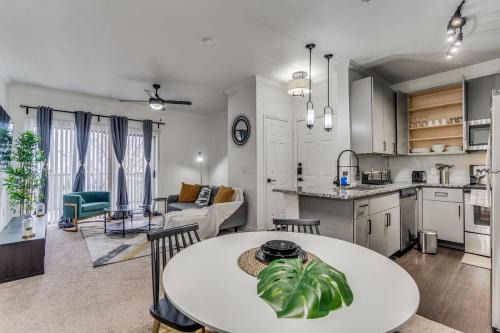McNeil Apartment | 2BR Oasis with Resort Pool and Hot Tub Awaits You!