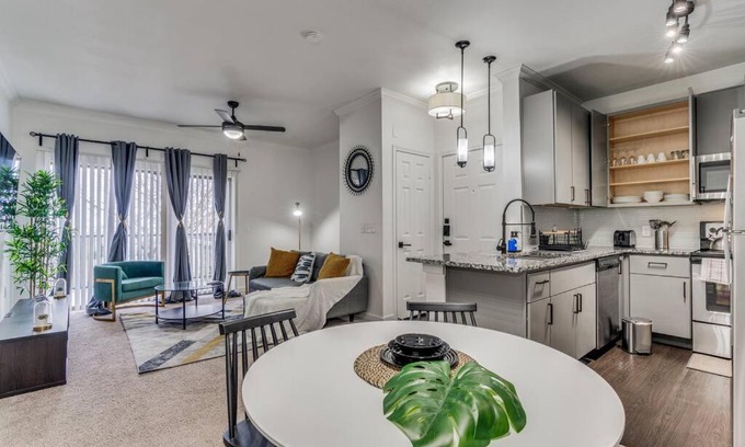 McNeil Apartment | Modern 2BR Retreat with Resort Pool Near The Domain