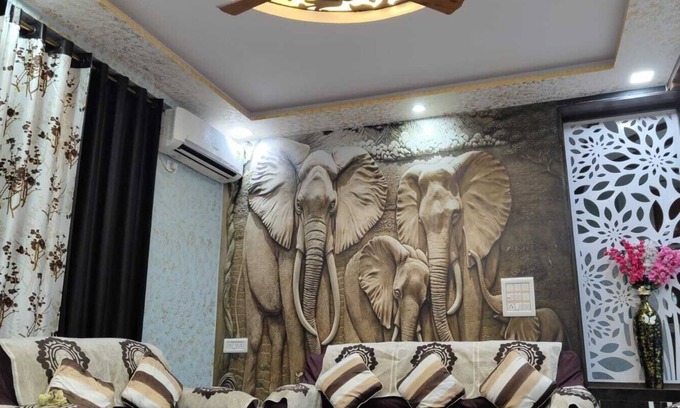 Vaishali Apartment | Modern 3 BHK Flat Near Vaishali Metro & Mahagun Mall