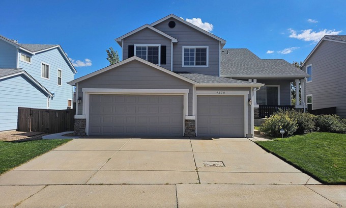 Highlands Ranch House | Luxurious 3BD Highlands Ranch Home with private hot tub- High-End Finishes