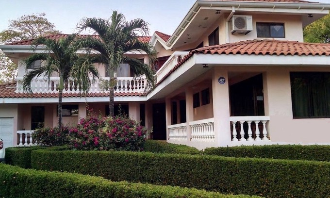 Playa Azul House | Oceanfront 4 Bedroom Home with Private Pool in Guanacaste