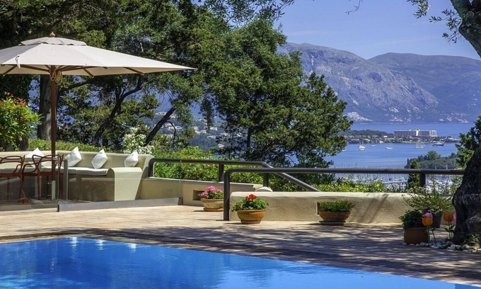 Vassilatika Villa | Elegant 4 Bedroom Villa with Heated Pool & Ocean Views