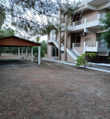 Katakolo Apartment | Elegant Apartment Near Katakolo Beach - Rated 9.4/10