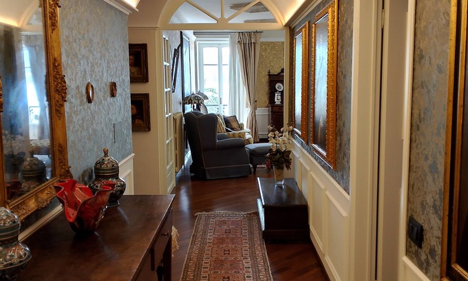 Salo Apartment | Elegant Lake View Apartment with Spa and Breakfast Included