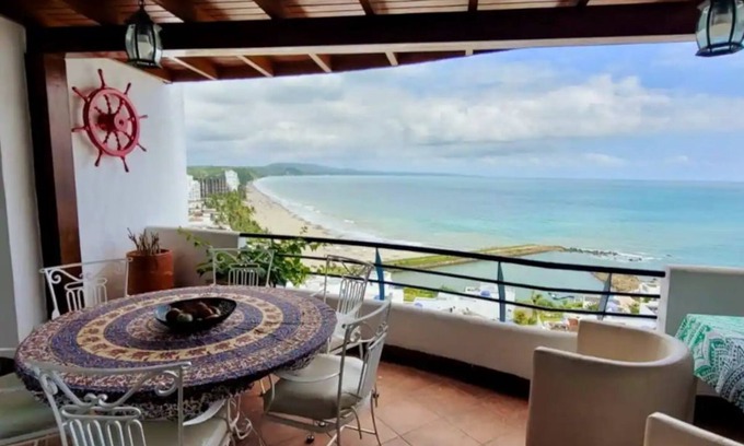 Esmeraldas Apartment | Beachfront Apartment with Incredible Views for Families