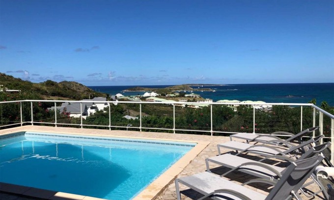 Cul de Sac Villa | Panoramic Ocean View Hotel: Guest Rated 9.8 with Pool & Spa