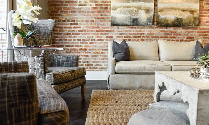 Central Business District Hotel | Elegant Condo with Exposed Brick in New Orleans' CBD