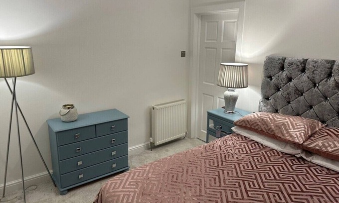 Central Aberdeen Apartment | Prime City Centre 1 Bedroom Apartment - Rated 9.6/10!