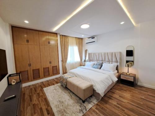 Ikoyi Apartment | Tranquil Retreat in the Heart of Ikoyi Lagos