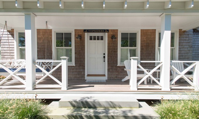 Nantucket Town House | Elegant Designer Home with Ocean View & Private Pool