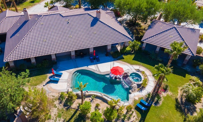 Thousand Palms House | Dream Pool Estate with Ocean View & Music Welcome