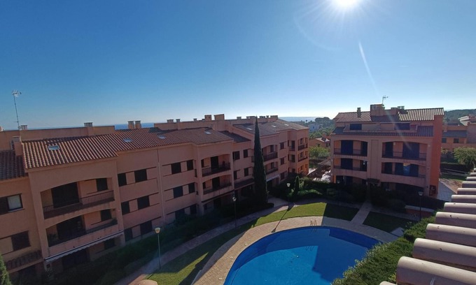 L Almadrava Apartment | Cozy Apartment L'Ametlla de Mar with Pool and Spa Access