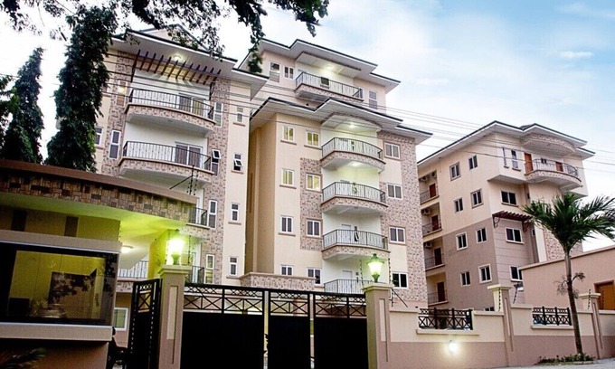 Accra Apartment | Elegant Duplex Near Airport with Pool and Spa Amenities