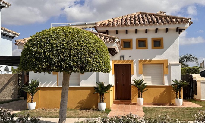 Torre-Pacheco Villa | Elegant Frontline Golf Villa with Pool Near Mar Menor