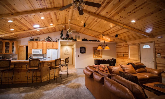 Summit Estates House | Ideal Getaway Near Snow Summit with Pool and Spa Access