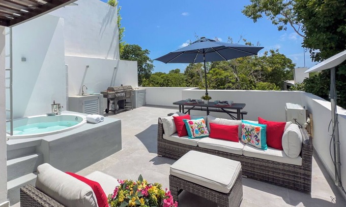 Jimenez House | Elegant Retreat in Aldea Ha, Puerto Morelos with Spa Access