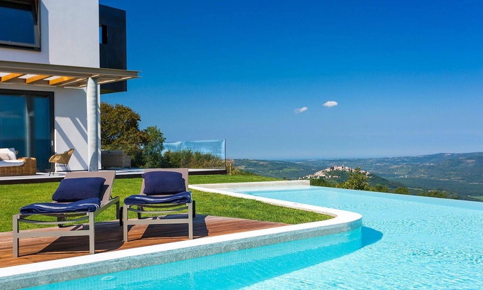 Zamask House | Enchanting Villa Vista: Your Dream Vacation Awaits!