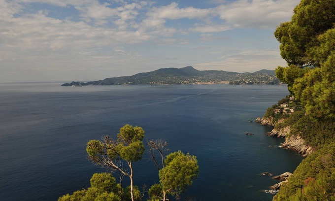 Chiavari Apartment | Luxurious Home With Private Access To The Sea And A Spectacular View