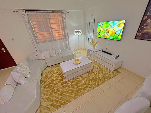 Kisumu Apartment | Cozy Homely Apartment 5: Guest Rated 9.7, Pet Friendly!
