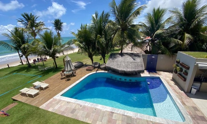 Tamandare House | Seafront Escape: 9 Suites & Pool at Carneiros Beach