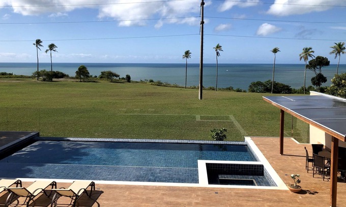 Porto Seguro House | Luxurious house with pool and sea view in a private condominium