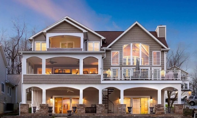 Howard House | Elegant Lakefront Apple Valley Estate with Pool & Spa