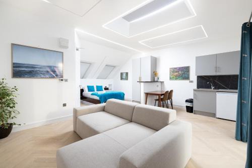 Harrow Apartment | Stylish London Studios with Kitchen & Family-Friendly Amenities