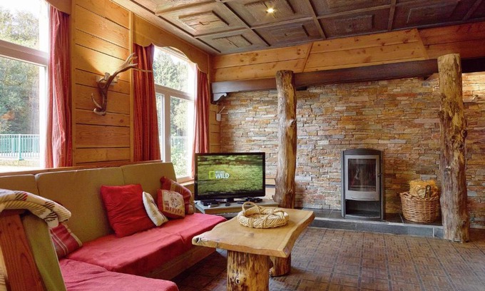 Lorce Villa | Elegant Stoumont Mansion with Indoor Pool and Hot Tub