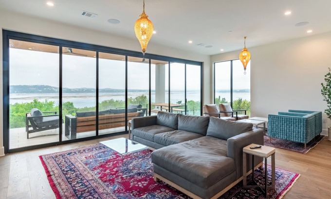 Comanche Trail House | Modern Retreat with Breathtaking Lake Travis Views
