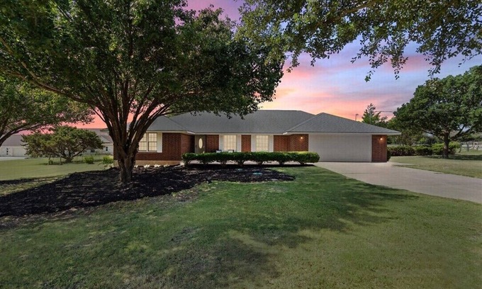 Round Rock House | Premier Ranch Retreat in Round Rock with Family-Friendly Amenities