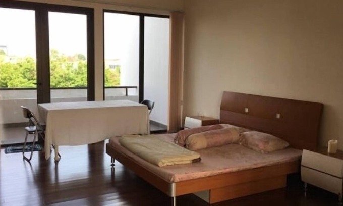 Old Jakarta House | Private Rooftop Room with Pool and Spa for Couples