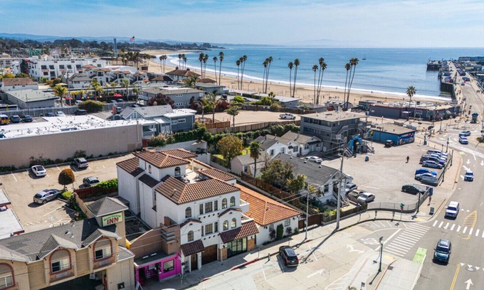 Westside Santa Cruz Villa | Oceanview Villa at Sea Crest - Rated 10/10 by Guests