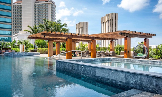 Ala Moana Condo | Oceanview Two Bedroom Retreat in ONE Ala Moana - Rated 10/10