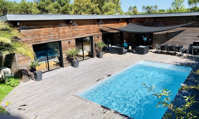 Moliets-et-Maa Villa | Modern Villa with Pool, Beach Access & Top Guest Rating