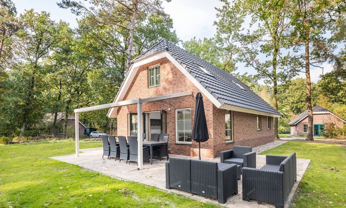 Hooghalen House | Relaxing Villa with Sun Shower, Pool & Pet-Friendly Amenities