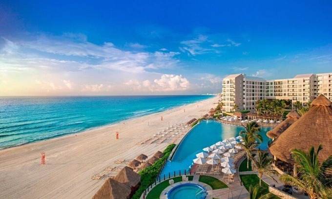 Zona Hotelera Condo | Ocean View Getaway at Westin Lagunamar for Christmas 2023