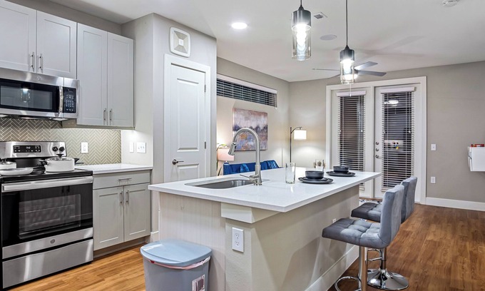 Fort Worth Apartment | Luxury 1B1B Apartment With Amenities