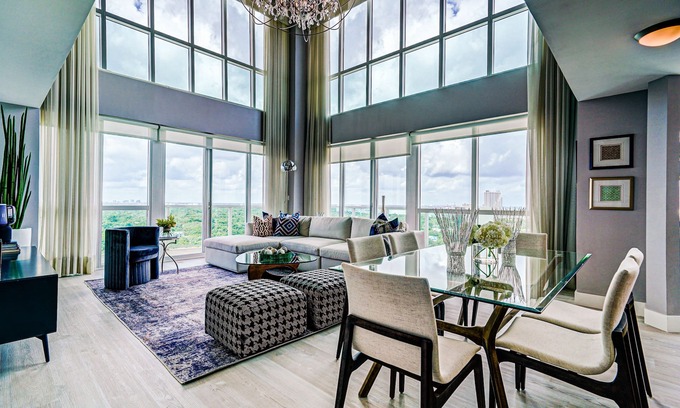 Coconut Grove Apartment | Elegant 2-Story Penthouse in Coconut Grove with Ocean View
