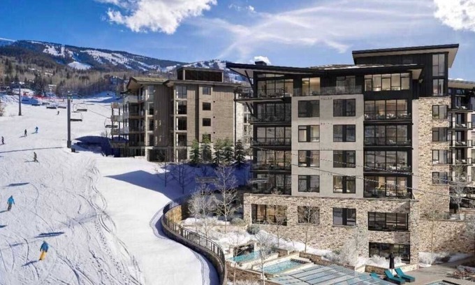 Snowmass Village Condo | Luxury 2bd 2ba Ski In/Ski Out