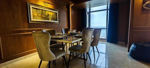 D.H.A. Apartment | Luxury 2BR Apartment, Sea View