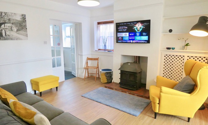 Stroud House | Elegant Edwardian Town House in the Cotswolds - 9.6/10 Rating